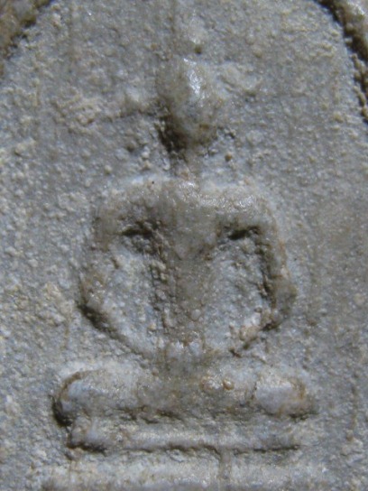 พระพิมพ์เล็บมือ กรุเก่า เนื้้อผง วัดพระยาสุเรนทร์ กรุงเทพฯ มาพร้อมบัตรรับรอง