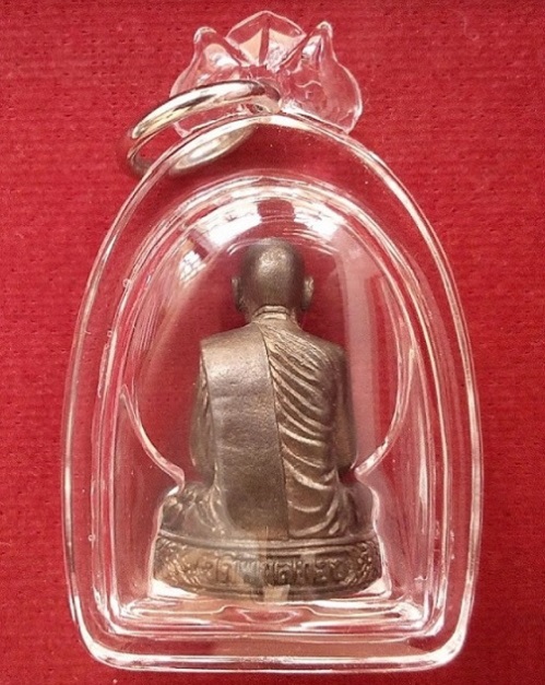 หล่อลอยองค์ หลวงพ่อแพ วัดพิกุลทอง นวะโลหะ พิมพ์ใหญ่ ปี35 ตอกโค๊ตด้านหน้าที่สังฆฏิ...เคาะเดียวแดง...