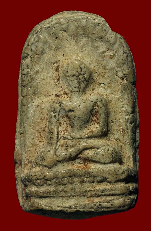 พระคง กรุวัดมหาวัน ลำพูน เนื้อพิกุล สภาพใช้ เนื้อจัดมาก