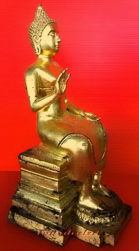 พระบูชาหลวงพ่อประทานพร วัดตึกมหาชยาราม ต.มหาชัย อ.เมือง จ.สมุทรสาคร