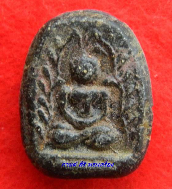 พระเนื้อดิน หลวงพ่อเข่ง กรุวัดใหม่พระพิเรนทร์ กรุงเทพฯ เนื้อดำ หายาก