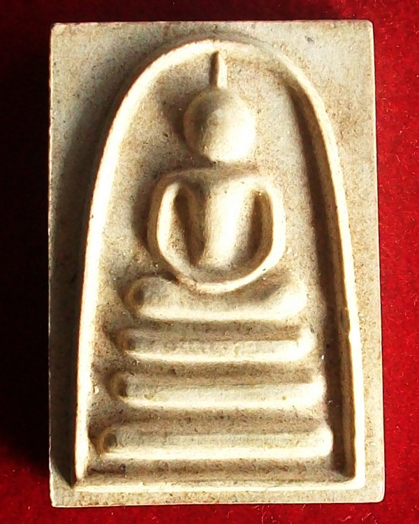 สมเด็จหลวงพ่อแพ แพ ๗ พัน วัดพิกุลทอง