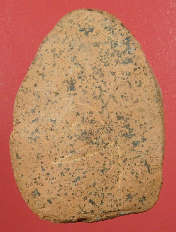 พระขุนแผนหลังยันต์ กรุบ้านสวน (คุ้งยางใหญ่) จ.สุโขทัย พิมพ์หายากมาก