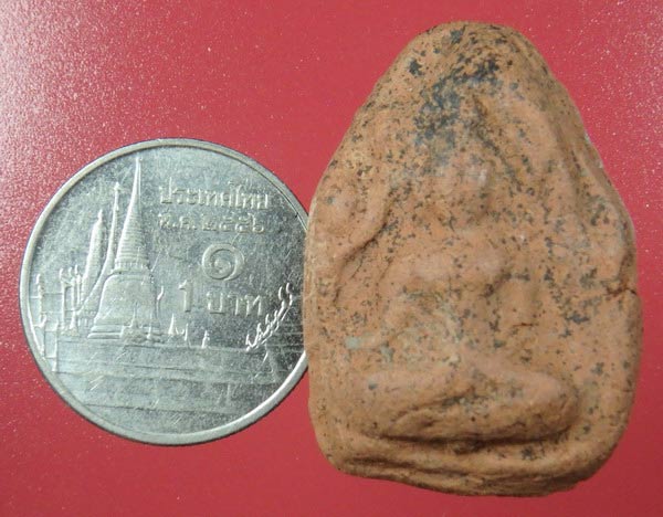 พระขุนแผนหลังยันต์ กรุบ้านสวน (คุ้งยางใหญ่) จ.สุโขทัย พิมพ์หายากมาก