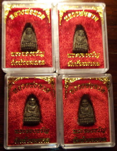 หลวงปู่ทวดวัดห้วยมงคลพระของขวัญ มาพร้อมกล่องเดิมจากวัด 4 องค์ 4 กล่อง