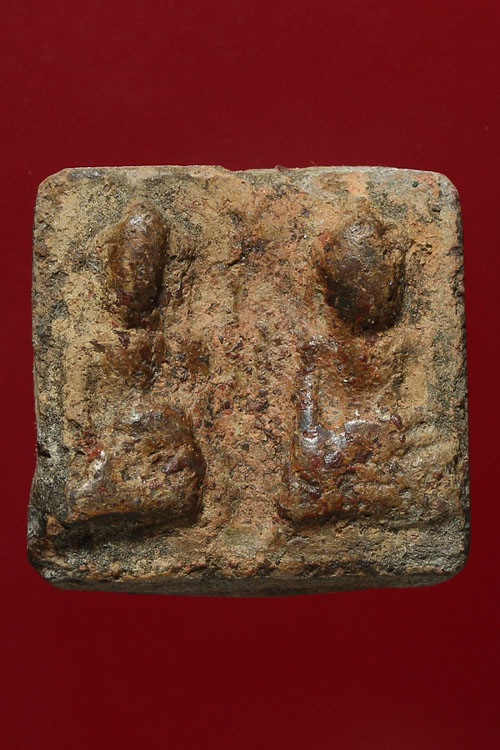 พระกรุกำแพงห้าร้อยตัดคู่กรุทุ่งเศรษฐี