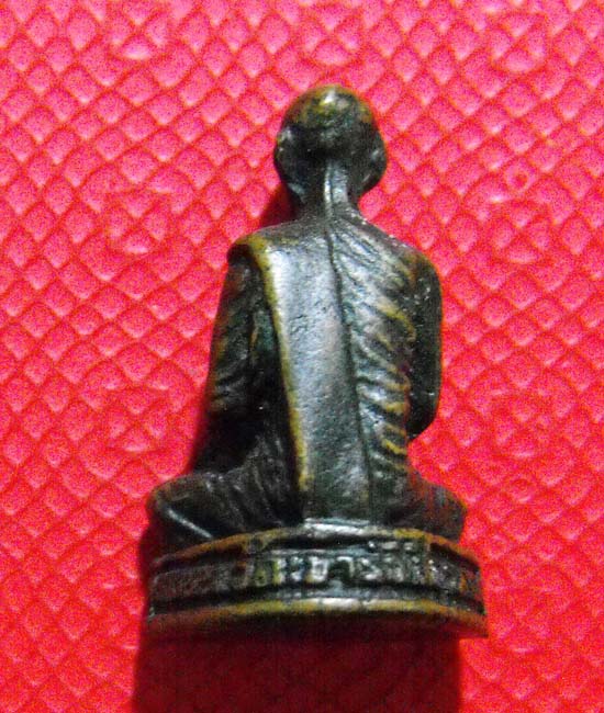 รูปหล่อหลวงพ่อชอบ รุ่นแรก วัดเขารังเสือ จ.ราชบุรี