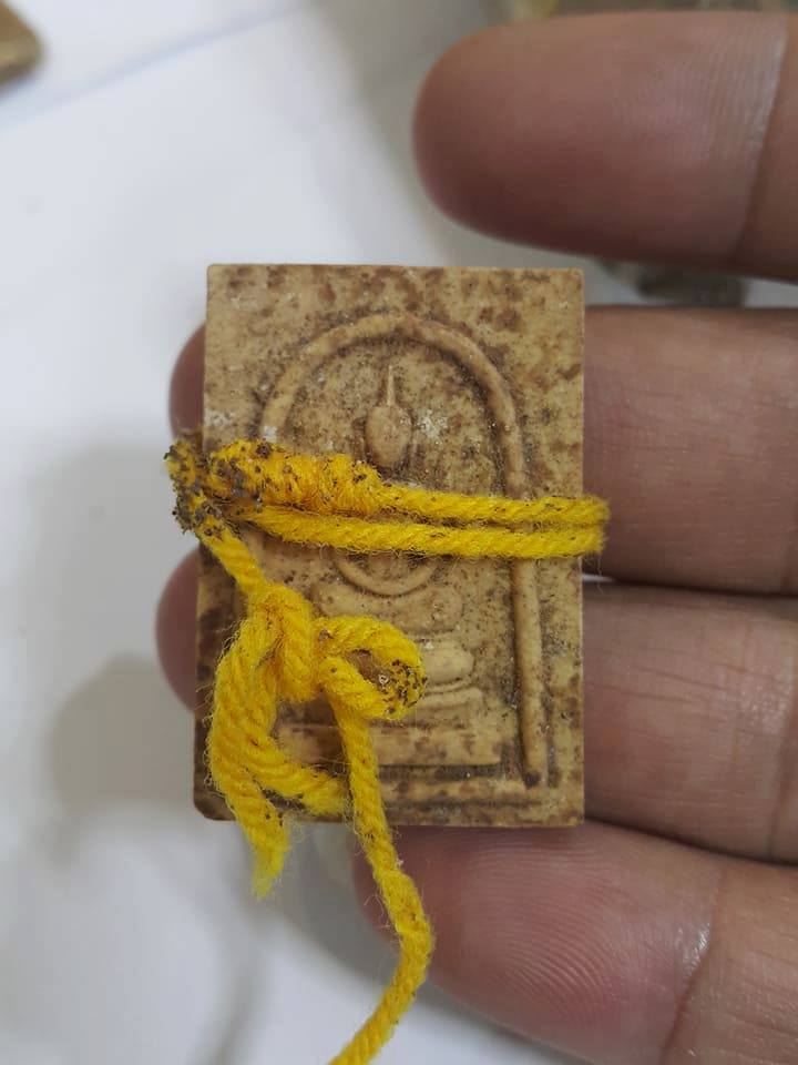 สมเด็จ รุ่นแรก วัดบ้านหนองหล่ม หลวงปู่หมุนเสกเดี่ยว  สวยเดิมๆ