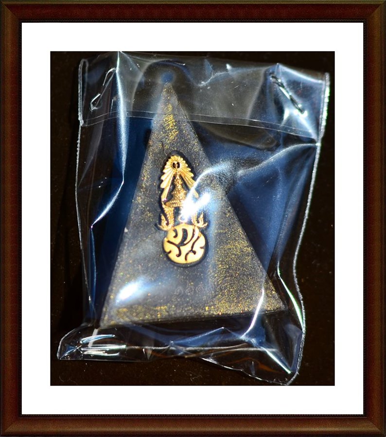 พระพุทธชินราช . หลัง ภ.ป.ร.ทองคำ 