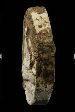 พระผงอายุยืน หลวงปู่สี วัดเขาถ้ำบุญนาค เนื้อผงน้ำมันผสมชานหมาก ปี 2517 มีบัตรรับรองของเวปครับมาพร้อม