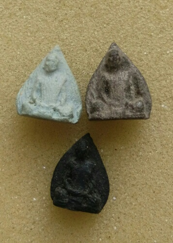 พระผง รูปเหมือนใบโพธุ์  ท่านเจ้าคุณนร    ปี2513. รุ่นแดนดารา  ชุด3