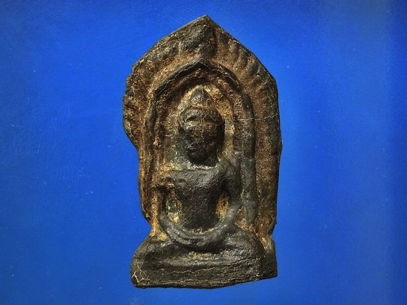 พระซุ้มนครโกษา กรุวัดปืน