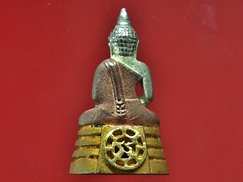 หลวงพ่อโสธร วัดโสธรวรารามวรวิหาร