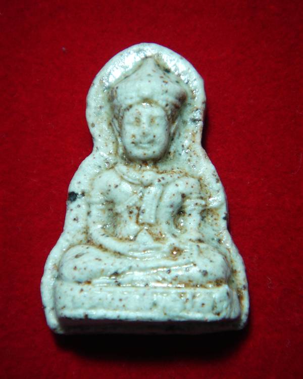 เนื้อดินขาวเผา เจ้าคุณนร