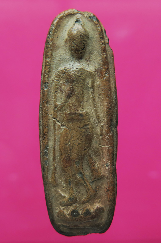 พระกำแพงลีลา เนื้อดิน ฝั่งทุ่ง พร้อมตลับเงิน