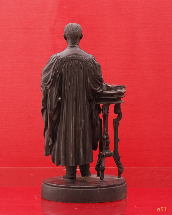 พระบูชาเสด็จพ่อ ร.5 ทรงชุดครุย 