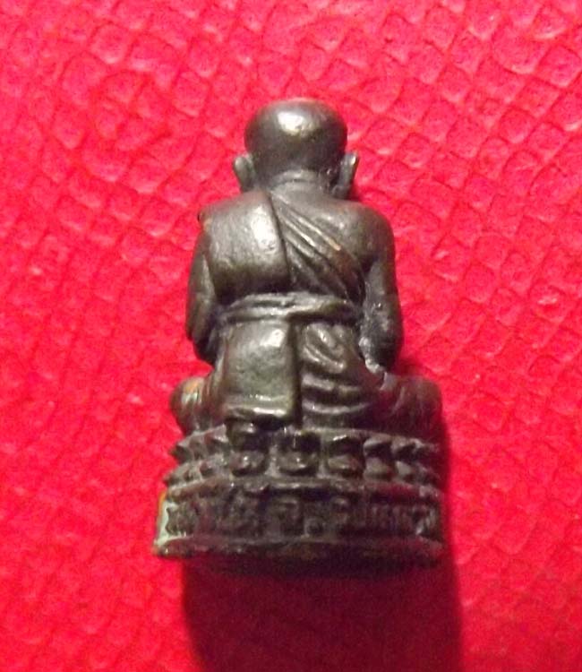 รูปหล่อหลวงปู่ทวด วัดช้างไห้ องค์เล็กกริ่งดัง