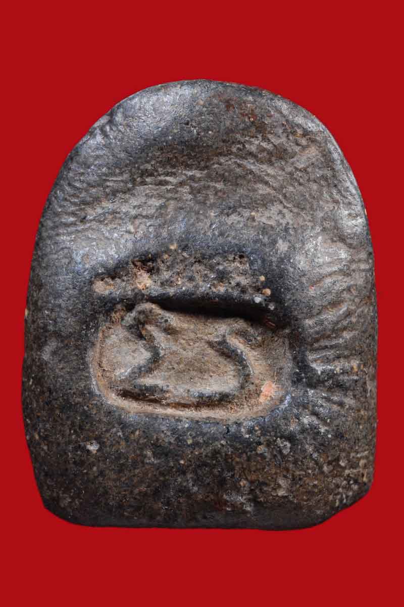 พระกรุวัดท้ายตลาด กรุเก่า