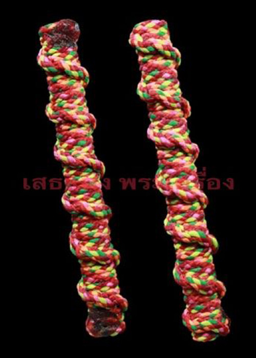 ตะกรุดเทพรัญจวน หรือ ตะกรุดเทพรำลึก หลวงปู่หมุน ฐิตสีโล