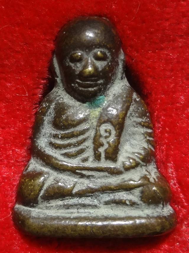 รูปหล่อหลวงพ่อเงิน รุ่นฟ้าคำรณ วัดบางคลาน กล่องเดิมๆครับ