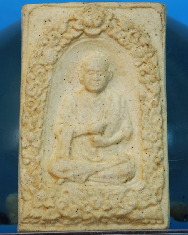 พระผงรูปเหมือน สมเด็จฯโต วัดระฆังฯ รุ่น108ปี(พ.ศ.2523) ด้านหลังมีตรายางชัด มีกล่องเดิมมีบัตรฯ/wb19