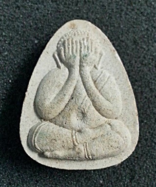 พระปิดตา หลวงปู่หมุน ออก วัดคลองทราย จันทบุรี