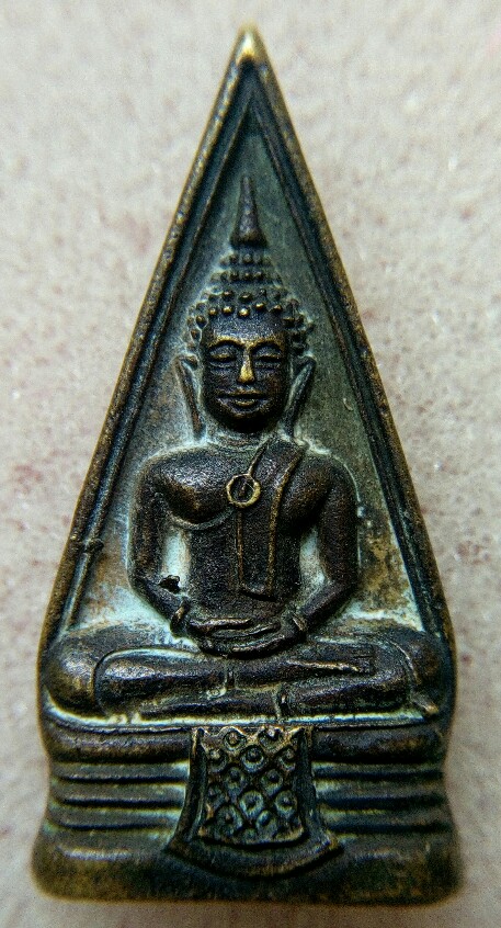 พระหลวงพ่อโสธรสองหน้า