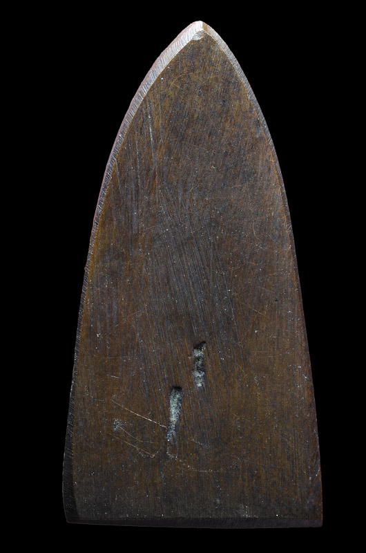 พระหลวงพ่อทวด วัดช้างให้ พิมพ์เตารีดเล็ก หน้าอาปาเช่ แข้งขีด ปี2505 