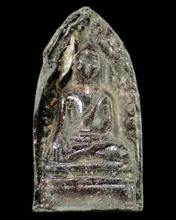 พระรอดหลวงพ่อแพ วัดพิกุลทอง รุ่นจงอางศึก ปี ๒๕๑๔ 