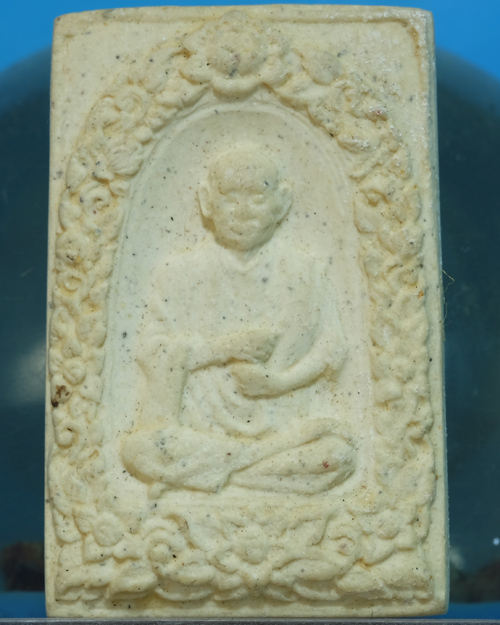 พระผงรูปเหมือน สมเด็จฯโต วัดระฆังฯ รุ่น108ปี(พ.ศ.2523) ด้านหลังมีตรายางแบบที่2ชัด มีกล่องเดิม.ธ1