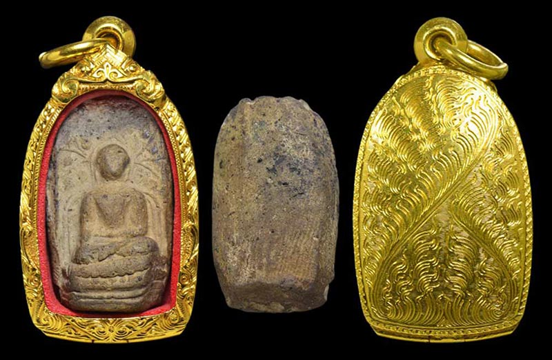 พระคงเขียว กรุเก่า จ.ลำพูน ฟอร์มสวย แต่บิ่นปลายเล็กน้อย+ตลับทองคำเปอร์เซ็นต์สูง18.8กรัม+บัตรรับรองคร