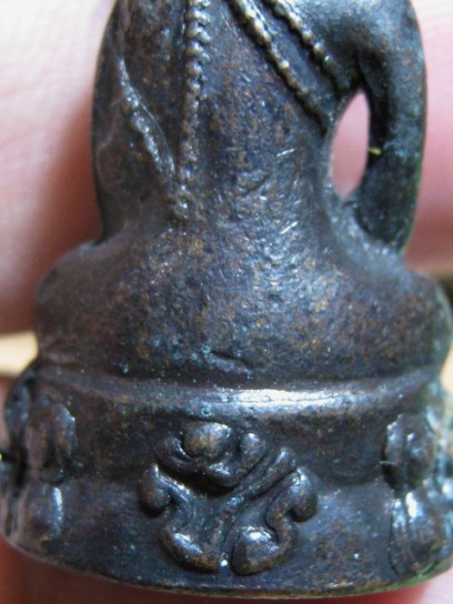 พระกริ่งโสฬส มปร.เนื้อทองเหลือง ปี2515 วัดราชประดิษฐ์ กรุงเทพฯ หลวงปู่ทิม ปลุกเสก มาพร้อมบัตรรับรอง