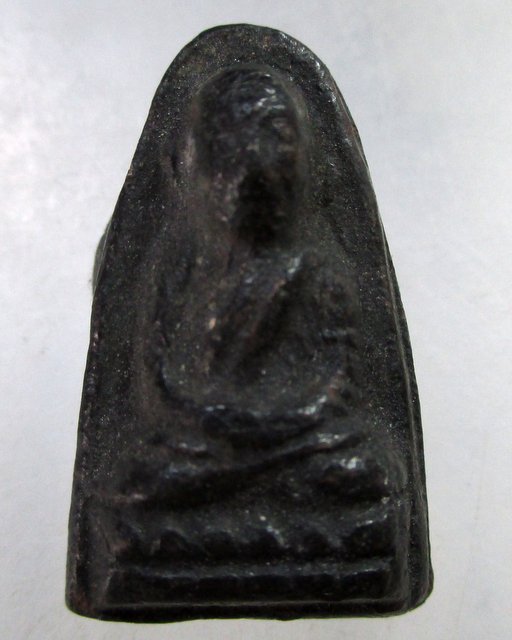 ๒๐ พระหลวงพ่อทาบ วัดกระบกผึ้ง จ ระยอง พิมพ์หลวงปู่ทวด