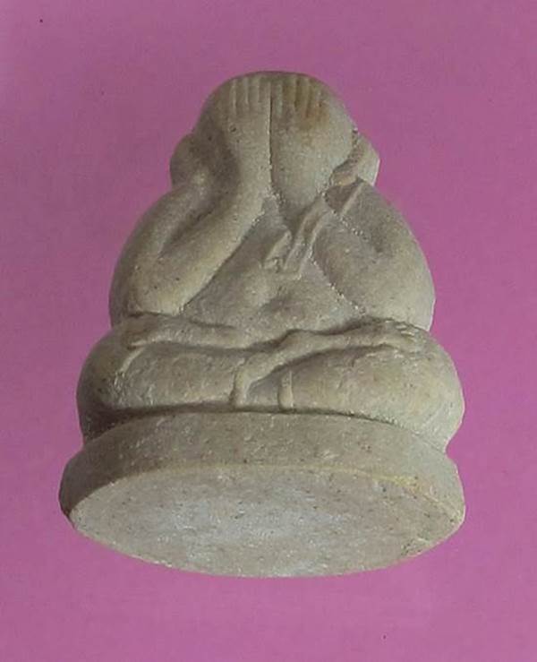 พระปิดตาหลวงพ่อกวย ออกวัดซับลำใย หลวงปู่หมุนเสก ปี41 พร้อมกล่องเดิมๆจากวัดครับ