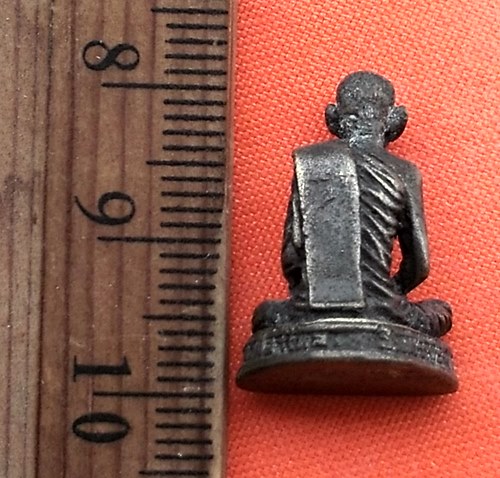 เริ่ม 10 บาท กับ หลวงพ่อบัว วัดปลาไหล อ.อินทร์บุรี จ.สิงห์บุรี.....CI621