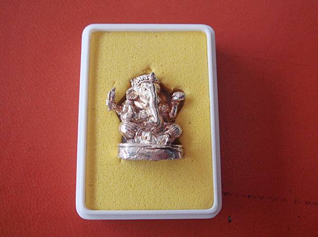 พระพิฆเนศ พร้อมกล่อง