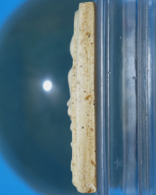 พระสมเด็จ วัดระฆังฯ รุ่น 108ปี เนื้อผง พิมพ์ใหญ่(Aตื้น/ขอบพระหนา) ปี 2523 มีตรายาง มีกล่องเดิม.ธ28