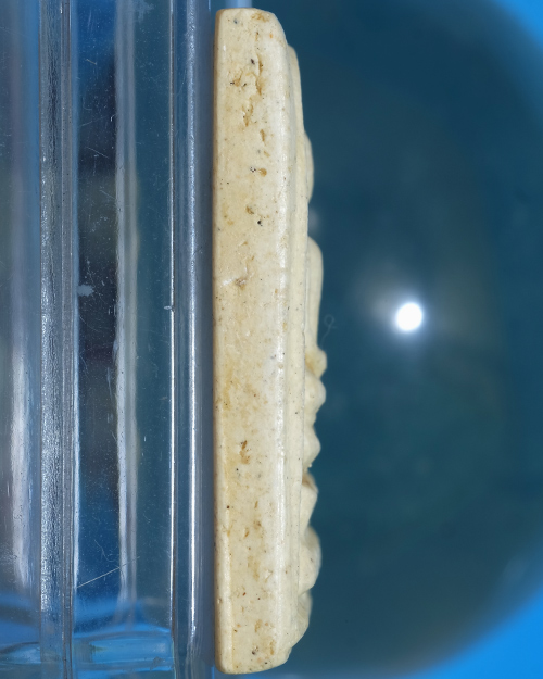 พระสมเด็จ วัดระฆังฯ รุ่น 108ปี เนื้อผง พิมพ์ใหญ่(Aเกือบลึก/ขอบพระหนา) ปี 2523 มีตรายางชัดมีกล่อง.ธ22