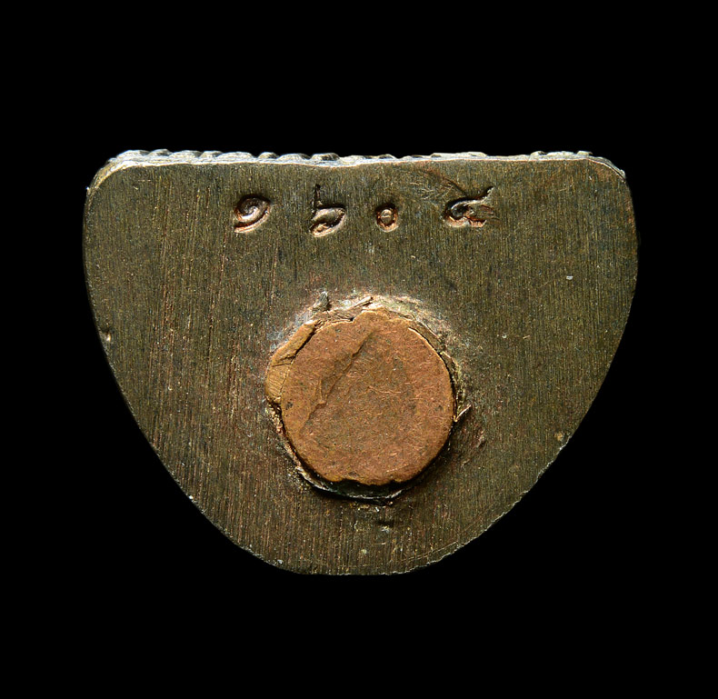 หลวงพ่อทวด เบตง 2 รุ่นสมโภชพระมหาธาตุเจดีย์ มีกล่องเดิม