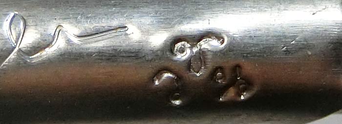 ตะกรุดจารมือ จารนอก จารใน เนื้ออลูมิเนียม หลวงพ่อตัด วัดชายนา ปี 2548 สวยๆขนาดกำลังน่าบูชาครับ
