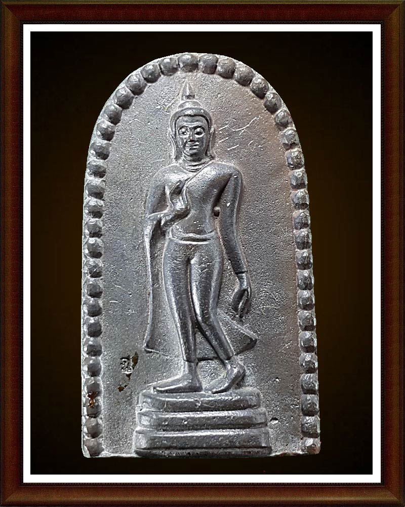 เหรียญหล่อพระลีลาอัฎฐารส เนื้อนวโลหะ (3)