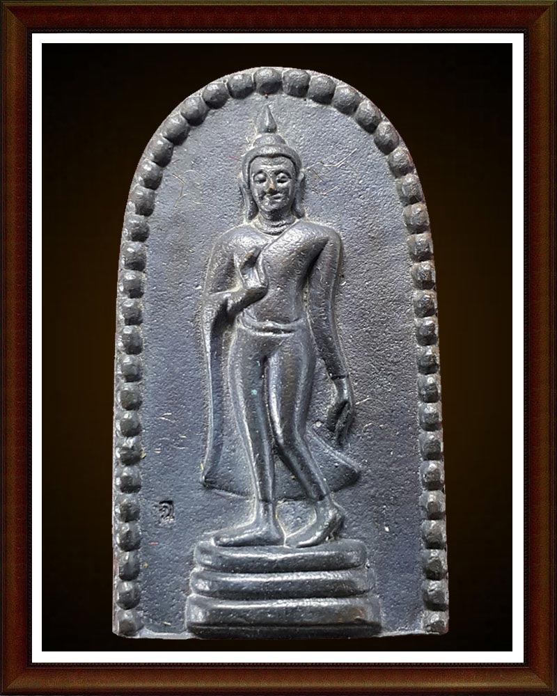 เหรียญหล่อพระลีลาอัฎฐารส เนื้อนวโลหะ (5)