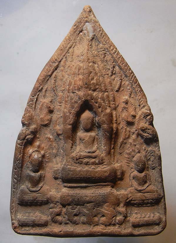 ซุ้มปรางค์เนื้อดิน กรุวัดพระศรีมหาธาตุ จ .ลพบุรี