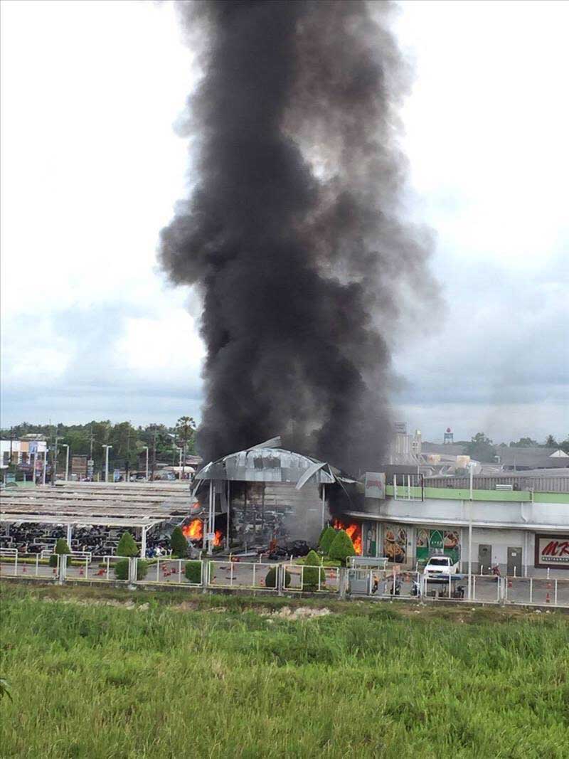 เหรียญเสมาพุทธซ้อน หลวงพ่อทวด วัดช้างให้ รุ่นสร้างพิพิธภัณฑ์ เนื้อทองแดงผิวไฟ ปี 58 มีกล่องเดิม พร้อ
