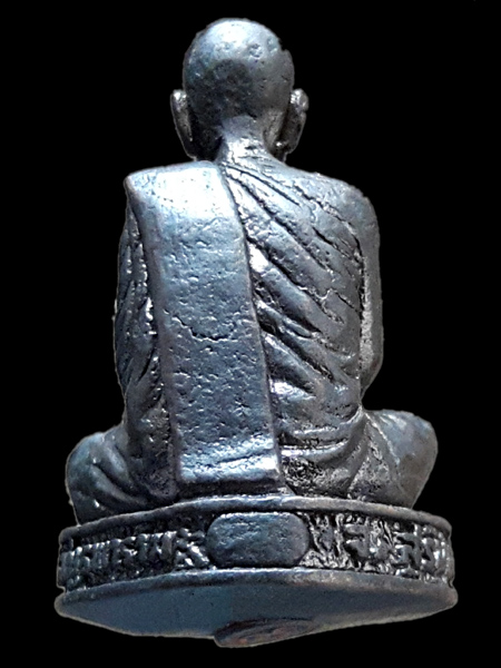  รูปเหมือนอุดกริ่ง หลวงปู่ดุลย์ อตุโล รุ่นสร้างมณฑปมหาบูรพาจารย์