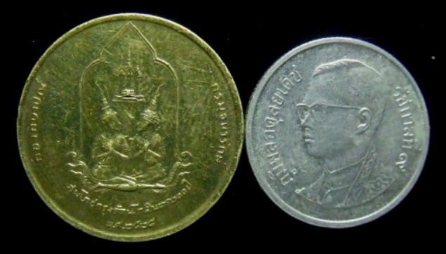 **วัดใจ**เหรียญที่ระลึกงานสมโภชกรุงรัตนโกสินทร์ ๒๐๐ ปี พ.ศ.๒๕๒๕**
