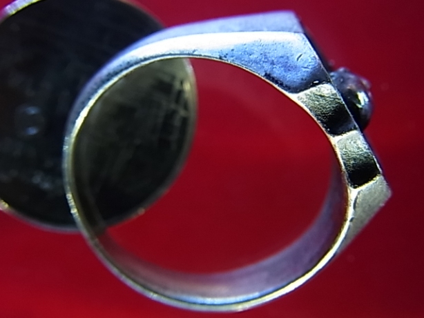 แหวนเงินลงยา หลวงพ่อรวย รุ่นสรงน้ำ ปี 41 สวยครับ แหวนเงินลงยา หลวงพ่อรวย รุ่นสรงน้ำ ปี 2541 