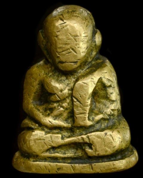 หลวงพ่อเงิน วัดห้วยเขน พิมพ์ใหญ่นิยม ราคาแบ่งปันครับ