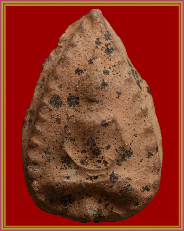 พระกลีบบัว เนื้อดิน กรุวัดลิงขบ