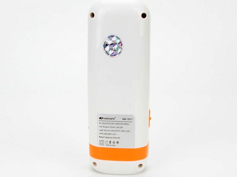 เคาะเดียว (155 บาท) ไฟฉายและไฟฉุกเฉิน KAMISAFE KM-7677